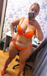 Шлюха Аня 8211